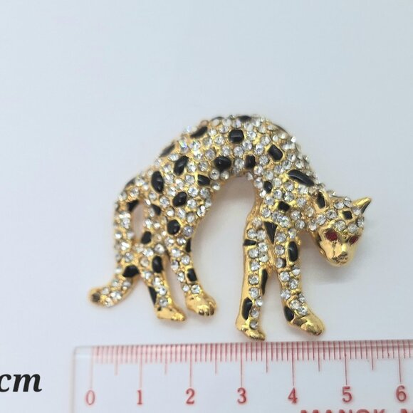 Vintage Panther Brooch with rhinestones and black enamel - Picture 6 of 10